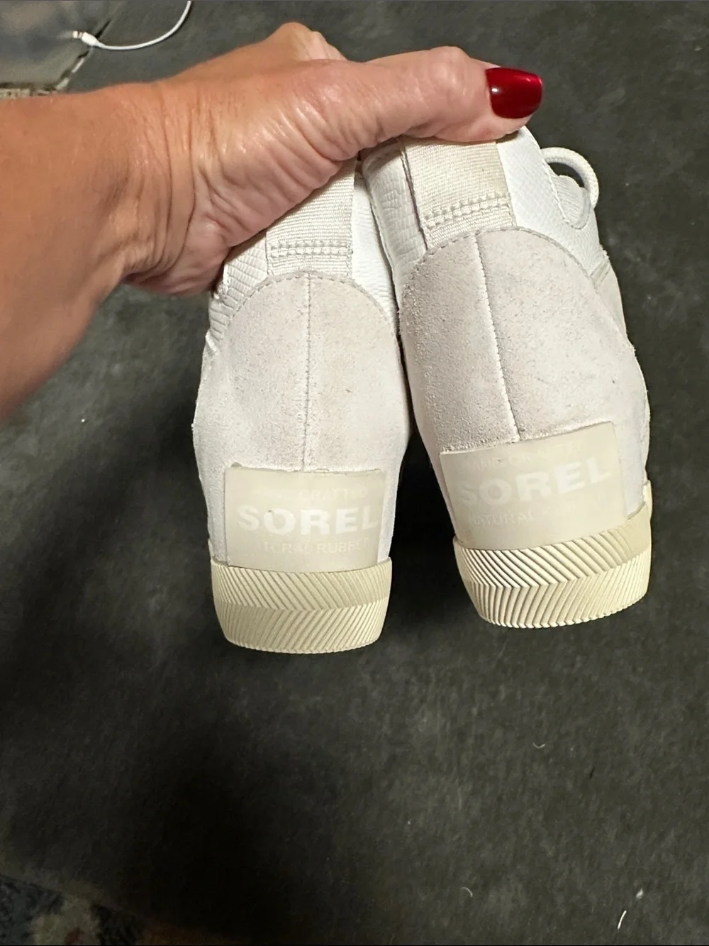 Sorel Out N About IV Chillz Waterproof Sneaker Boots White NWT Women’s 7